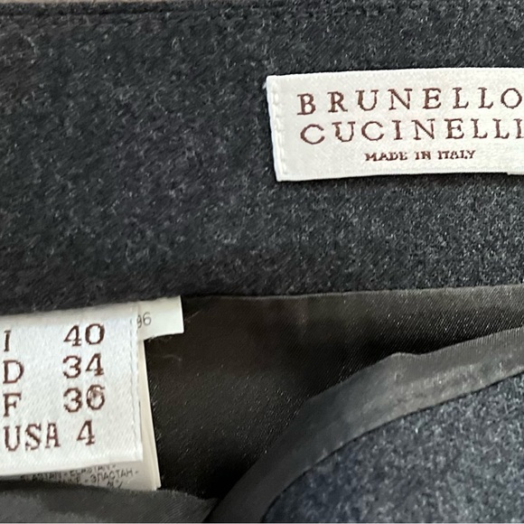 Brunello Cucinelli charming sequin gray knee length pencil skirt Italy 40 , 4 - Picture 2 of 4